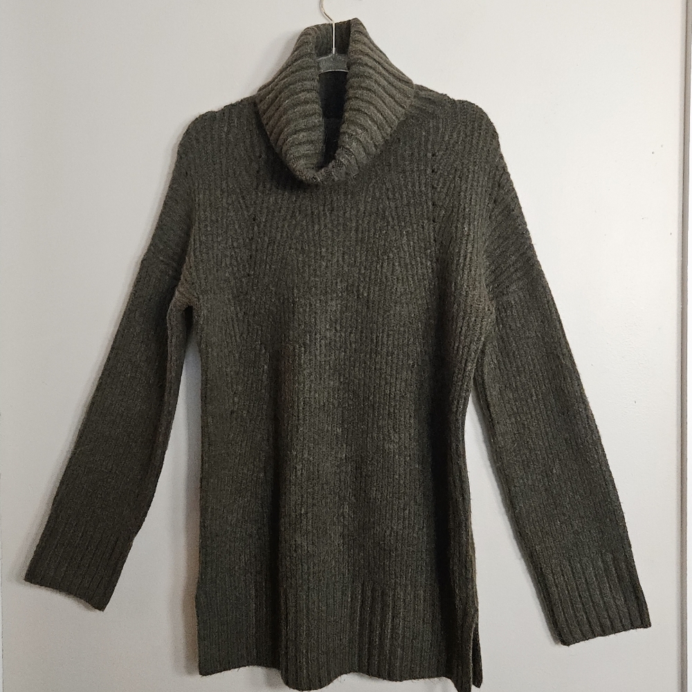 Jessica Simpson Olive Turtleneck Knit Sweater Oversized XS